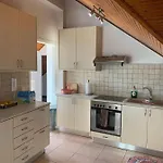 Athena's Sea View Appartement *