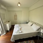 Athena's Sea View Appartement *