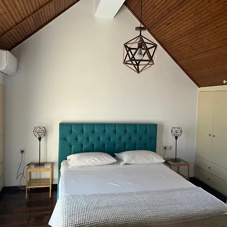 Athena's Sea View Apartman
