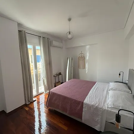 Athena's Sea View 아파트